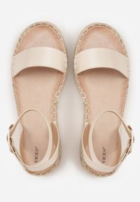 Renee - Beżowe Sandały VICES na Platformie z Plecionki z Szerokim Paskiem z Klamrą Jurelle. Okazja: na spacer. Zapięcie: klamry. Kolor: beżowy. Materiał: jeans, len. Wzór: haft. Sezon: lato. Obcas: na platformie. Styl: boho #4