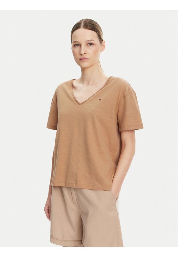 TOMMY HILFIGER - Tommy Hilfiger T-Shirt WW0WW43901 Beżowy Relaxed Fit. Kolor: beżowy. Materiał: bawełna