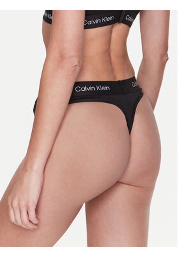 Calvin Klein Underwear Stringi Modern 000QF7221E Czarny. Kolor: czarny. Materiał: bawełna