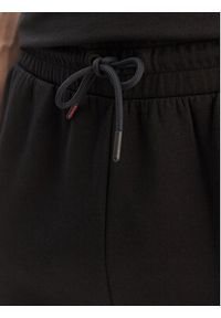 Hugo - HUGO Spodnie dresowe Atlas 50557004 Czarny Regular Fit. Kolor: czarny. Materiał: bawełna #2