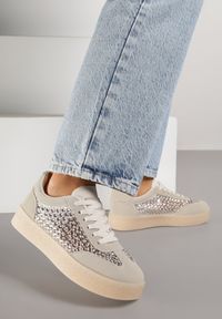 Renee - Beżowe Sneakersy na Platformie z Cyrkoniami Moonblaze. Kolor: beżowy. Materiał: jeans. Obcas: na platformie #1