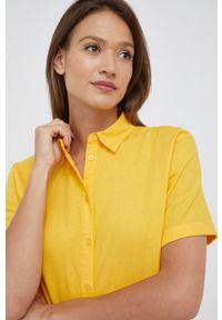Sisley koszula lniana damska kolor żółty relaxed z kołnierzykiem klasycznym. Typ kołnierza: kołnierzyk klasyczny. Kolor: żółty. Materiał: len. Długość rękawa: krótki rękaw. Długość: krótkie. Styl: klasyczny #4