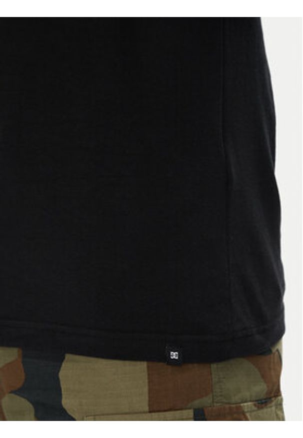 DC Shoes T-Shirt ADYZT05461 KVJ0 Czarny Regular Fit. Kolor: czarny. Materiał: bawełna