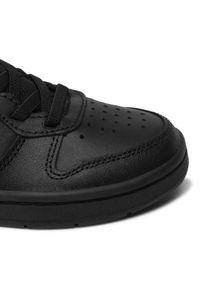 Buty Nike Court Borough Mid 2 Jr CD7783-001 czarne. Okazja: na co dzień. Zapięcie: rzepy. Kolor: czarny. Materiał: guma, syntetyk, materiał, skóra. Szerokość cholewki: normalna. Model: Nike Court #2