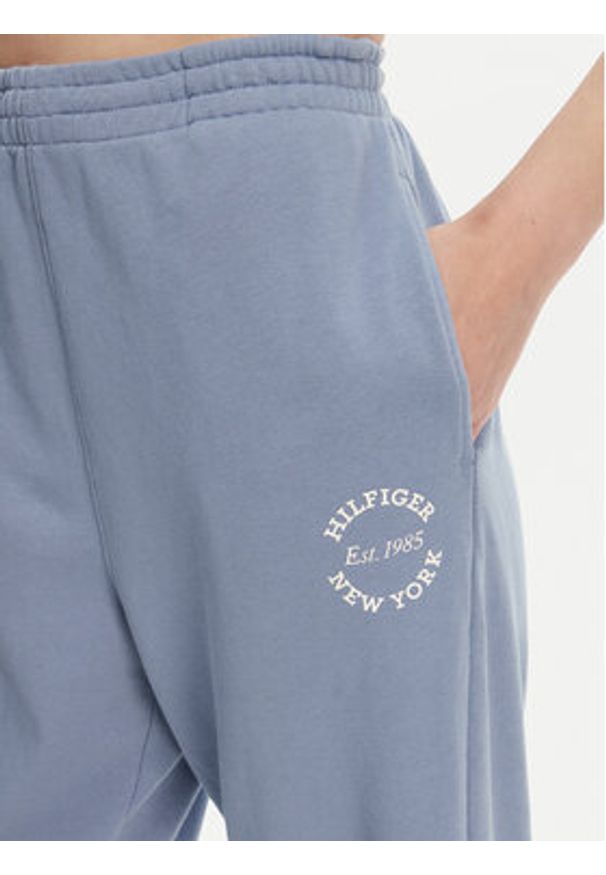 TOMMY HILFIGER - Tommy Hilfiger Spodnie dresowe UW0UW05793 Niebieski Regular Fit. Kolor: niebieski. Materiał: bawełna