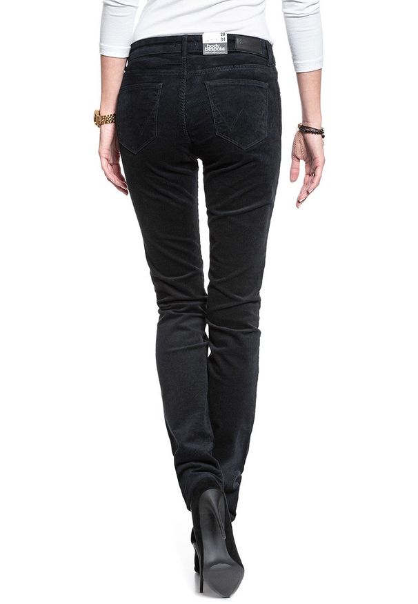 Wrangler - WRANGLER SLIM DARK NAVY W28LEK18R 112128383. Wzór: jednolity