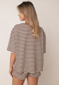 Born2be - Brązowy Komplet Bawełniany z Dzianiny Szorty i T-shirt o Luźnym Kroju w Paski Proseltte. Kolor: brązowy. Materiał: bawełna, dzianina. Wzór: paski #7