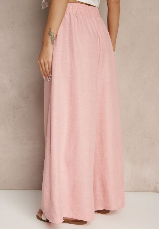 Renee - Różowe Szerokie Spodnie High Waist Ozdobione Wiązaniem Telonia. Okazja: na co dzień. Stan: podwyższony. Kolor: różowy. Wzór: aplikacja. Styl: elegancki, casual