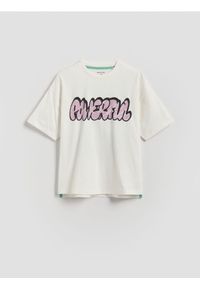 Reserved - T-shirt z nadrukiem - biały. Kolor: biały. Materiał: bawełna, dzianina. Wzór: nadruk #1