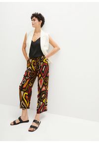 bonprix - Spodnie culotte z lejącej wiskozy. Kolor: czerwony. Materiał: wiskoza. Sezon: lato #3