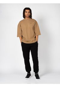 Fila T-shirt "Kimono Oversize" | FAM0305 | Mężczyzna | Brązowy. Kolor: brązowy. Materiał: bawełna #1