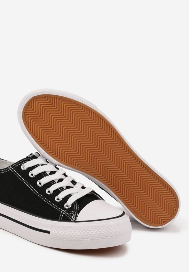 Renee - Czarne Trampki Basic z Cholewką przed Kostkę na Niskiej Platformie Senadra. Okazja: na co dzień. Wysokość cholewki: przed kostkę. Kolor: czarny. Materiał: jeans. Szerokość cholewki: normalna. Obcas: na platformie. Styl: casual