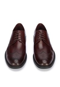 Wittchen - Męskie buty derby skórzane z płaskim szwem bordowe. Okazja: do pracy, na co dzień. Kolor: czerwony. Materiał: skóra. Wzór: aplikacja. Styl: casual, elegancki #9