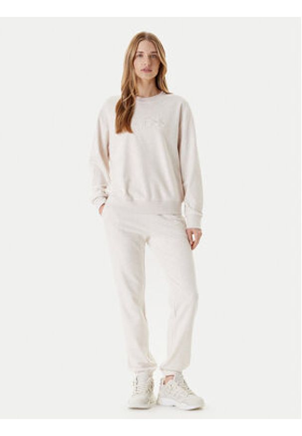 Guess Bluza O5RQ03 KCO31 Beżowy Regular Fit. Kolor: beżowy. Materiał: bawełna