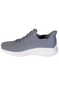 skechers - Buty do chodzenia męskie Skechers Slip-ins. Zapięcie: sznurówki. Kolor: szary. Materiał: tkanina. Szerokość cholewki: normalna. Sport: turystyka piesza