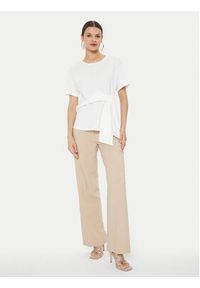 ViCOLO Bluzka UB0283 Biały Regular Fit. Kolor: biały. Materiał: bawełna #3
