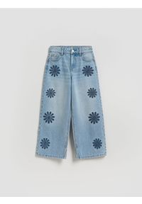 Reserved - Jeansy wide leg z haftem - niebieski. Kolor: niebieski. Wzór: haft #1