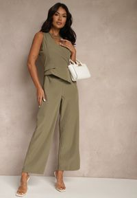 Renee - Zielony Taliowany Kombinezon Elegancki z Dekoltem V Nevianis. Okazja: na co dzień. Kolor: zielony. Sezon: wiosna. Styl: elegancki