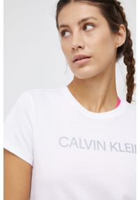 Calvin Klein Performance - T-shirt. Kolor: biały. Materiał: materiał, dzianina. Wzór: nadruk #5
