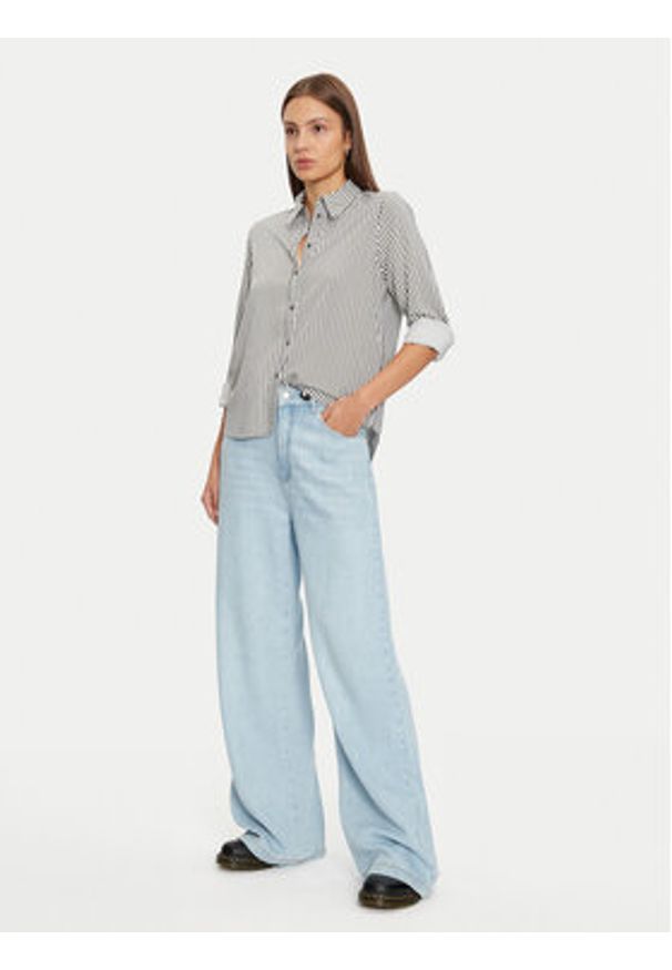only - ONLY Koszula Berit 15320243 Zielony Regular Fit. Kolor: zielony. Materiał: wiskoza
