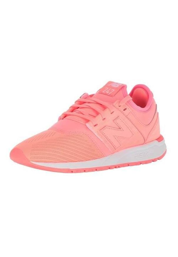 Buty do chodzenia damskie New Balance 247. Zapięcie: sznurówki. Kolor: biały, wielokolorowy. Materiał: materiał, syntetyk, tkanina. Szerokość cholewki: normalna. Sport: turystyka piesza