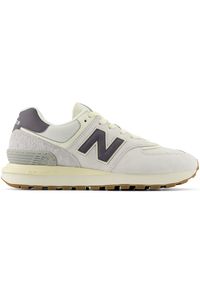 Buty unisex New Balance U574LGAN – szare. Okazja: na co dzień. Kolor: szary. Materiał: skóra, guma, zamsz. Szerokość cholewki: normalna. Wzór: aplikacja. Model: New Balance 574