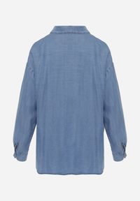 Renee - Niebieska Denimowa Koszula z Bawełną i Kieszonką Worimi. Okazja: na co dzień. Kolor: niebieski. Materiał: bawełna. Sezon: wiosna. Styl: casual #7