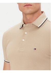 TOMMY HILFIGER - Tommy Hilfiger Polo Seasonal MW0MW39993 Beżowy Slim Fit. Typ kołnierza: polo. Kolor: beżowy. Materiał: bawełna #3