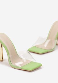 Renee - Zielone Sandały Semike. Zapięcie: pasek. Kolor: zielony. Materiał: guma. Obcas: na obcasie. Wysokość obcasa: średni #6