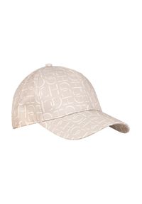 Ochnik - Beżowa czapka z daszkiem z monogramem unisex. Kolor: beżowy. Materiał: bawełna. Wzór: napisy, aplikacja. Styl: sportowy #1