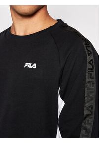 Fila Bluza Natan 688997 Czarny Regular Fit. Kolor: czarny. Materiał: bawełna