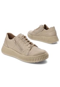 Beżowe Sneakersy Wasak Skórzane Obuwie Damskie Na Stopy Wrażliwe. Okazja: na co dzień. Zapięcie: zamek. Kolor: beżowy. Materiał: skóra. Wzór: grochy. Styl: elegancki, casual #7