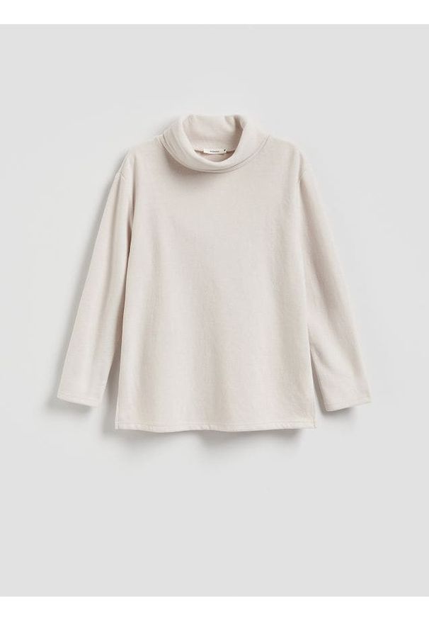 Reserved - Bluza ze stójką - beżowy. Typ kołnierza: kołnierzyk stójkowy. Kolor: beżowy. Materiał: bawełna, dzianina. Wzór: gładki