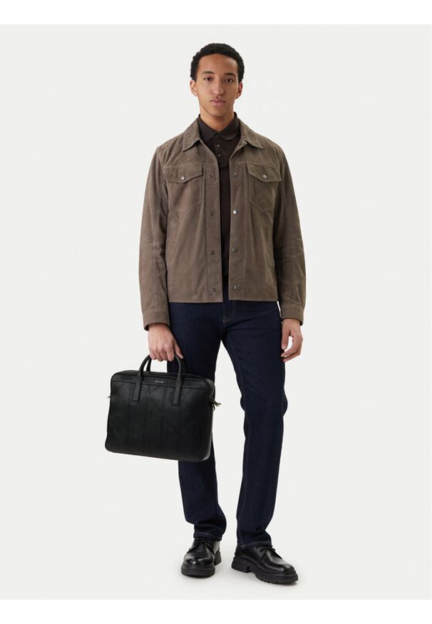 Calvin Klein Torba na laptopa Emblem Aop Emboss Commuter LV04D3329G Czarny. Kolor: czarny. Materiał: skóra