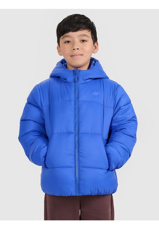 4f - 4F Kurtka puchowa z wypełnieniem syntetycznym chłopięca - niebieska 128 (7-8 lat). Okazja: na co dzień. Typ kołnierza: kaptur. Kolor: niebieski. Materiał: puch, syntetyk. Sezon: lato. Styl: casual, klasyczny, sportowy
