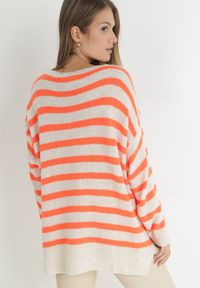 Born2be - Biało-Pomarańczowy Sweter z Wełną w Paski z Trójkątnym Dekoltem Muwsand. Kolor: biały. Materiał: wełna. Wzór: paski #5