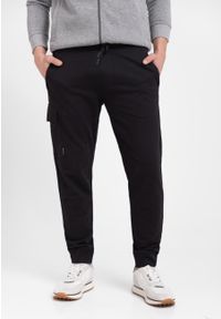 Volcano - Joggery cargo N-SAVE. Kolor: czarny. Materiał: dzianina, dresówka, materiał #1