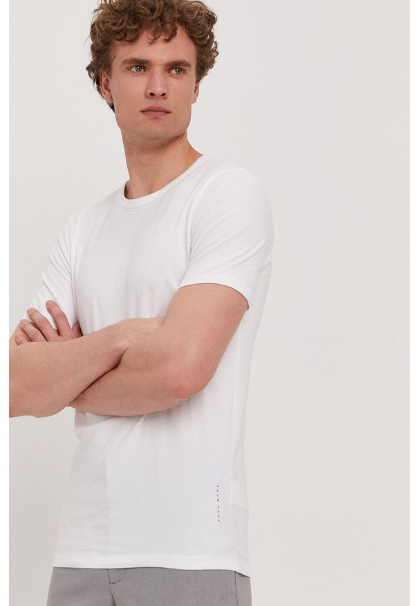 BOSS - Boss T-shirt (2-pack) 50325407.NOS męski kolor biały gładki. Okazja: na co dzień. Kolor: biały. Materiał: dzianina. Wzór: gładki. Styl: casual