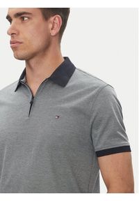 TOMMY HILFIGER - Tommy Hilfiger Polo MW0MW38492 Niebieski Regular Fit. Typ kołnierza: polo. Kolor: niebieski. Materiał: bawełna #5