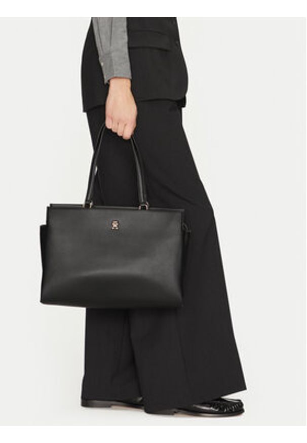 TOMMY HILFIGER - Tommy Hilfiger Torebka Th Legacy Tote AW0AW17197 Czarny. Kolor: czarny. Materiał: skórzane