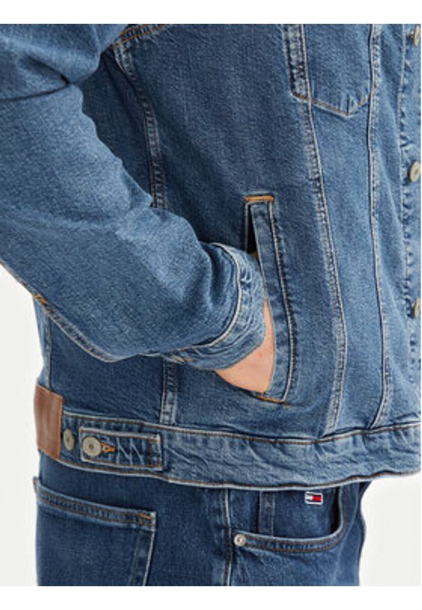 Tommy Jeans Kurtka jeansowa Ryan DM0DM21047 Niebieski Regular Fit. Kolor: niebieski. Materiał: bawełna