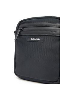 Calvin Klein Saszetka K50K512772 Szary. Kolor: szary. Materiał: materiał, nylon #4