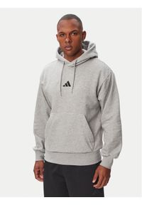 Adidas - adidas Bluza Essentials Feelcozy JE3809 Szary jasny Regular Fit. Kolor: szary. Materiał: bawełna #1