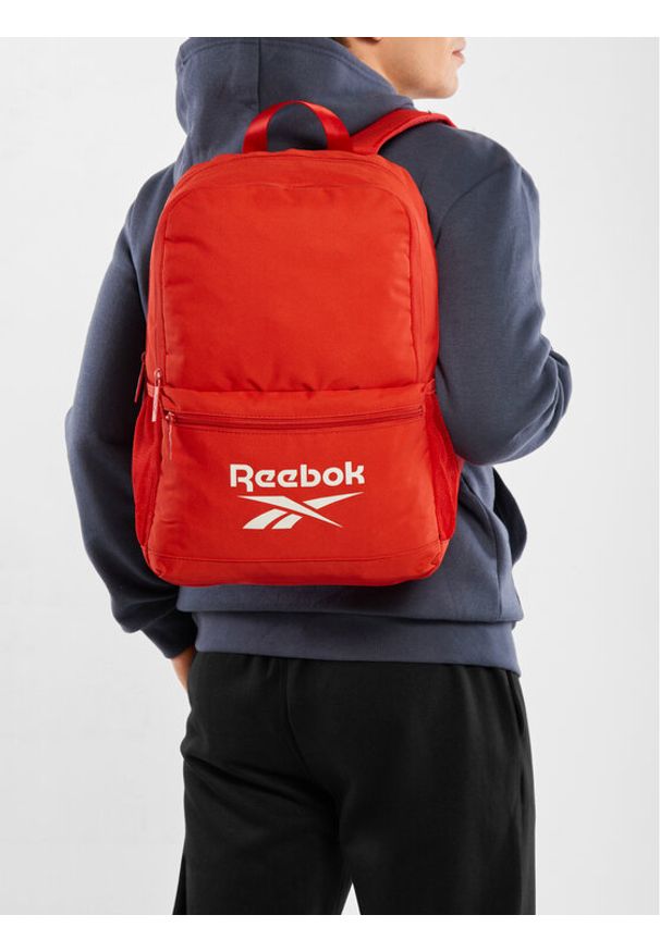 Reebok Plecak RBK-026-CCC-05 Czerwony. Kolor: czerwony. Materiał: poliester