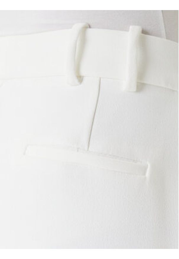 Morgan Spodnie materiałowe 251-PVAPLO Biały Loose Fit. Kolor: biały. Materiał: syntetyk