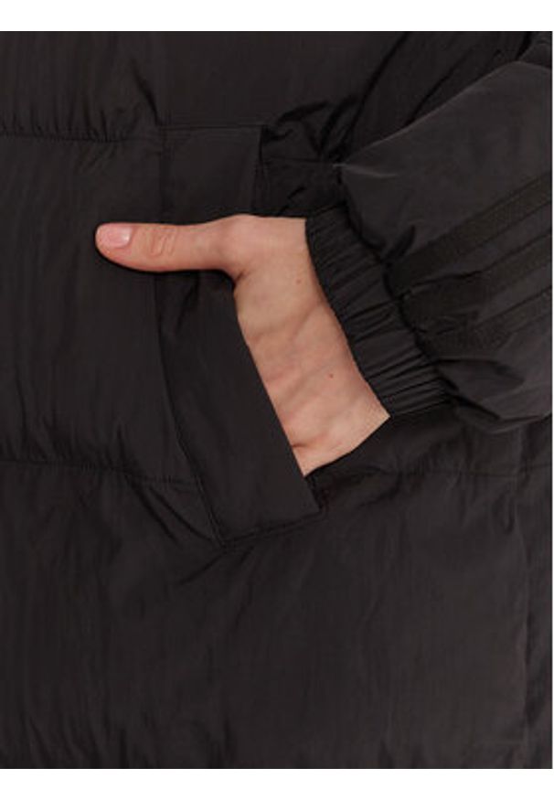 Adidas - adidas Kurtka zimowa adicolor JX2957 Czarny Loose Fit. Kolor: czarny. Materiał: syntetyk. Sezon: zima