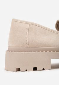 Renee - Beżowe Mokasyny z Aplikacją z Biżuteryjnych Koralików Viatalia. Okazja: na co dzień, do pracy. Kolor: beżowy. Materiał: bawełna. Wzór: aplikacja. Styl: casual, klasyczny #9