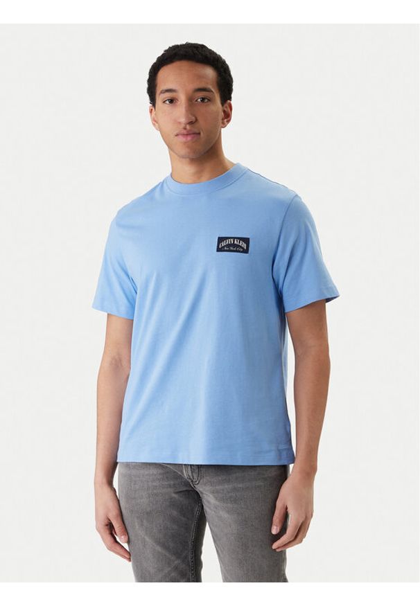 Calvin Klein Jeans T-Shirt 20s Easy LV04RF294G Niebieski Regular Fit. Kolor: niebieski. Materiał: bawełna