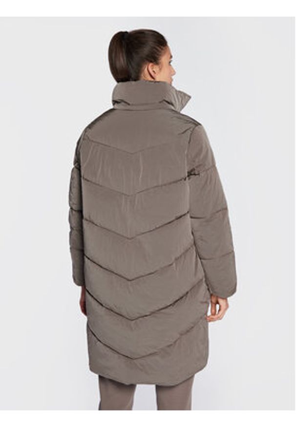 Calvin Klein Kurtka zimowa K20K204690 Beżowy Regular Fit. Kolor: beżowy. Materiał: syntetyk. Sezon: zima