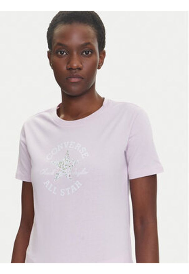 Converse T-Shirt Floral Chuck Taylor 10027751-A03 Różowy Regular Fit. Kolor: różowy. Materiał: bawełna